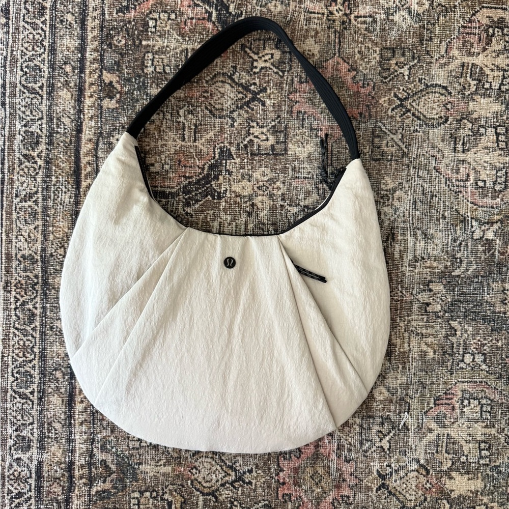 Lululemon Athletica Cream and Black Hobo Bag